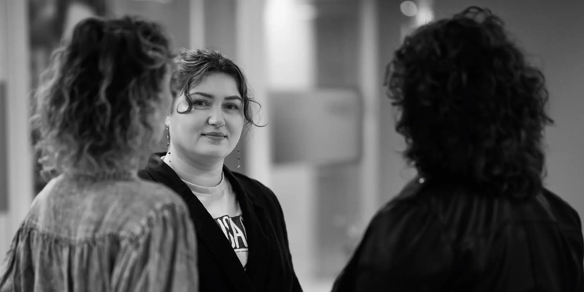 Medewerkers van INVOLV in overleg