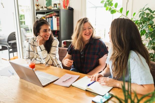 Vrouwen in gesprek