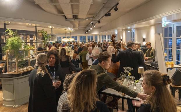 Netwerkborrel symposium INVOLV